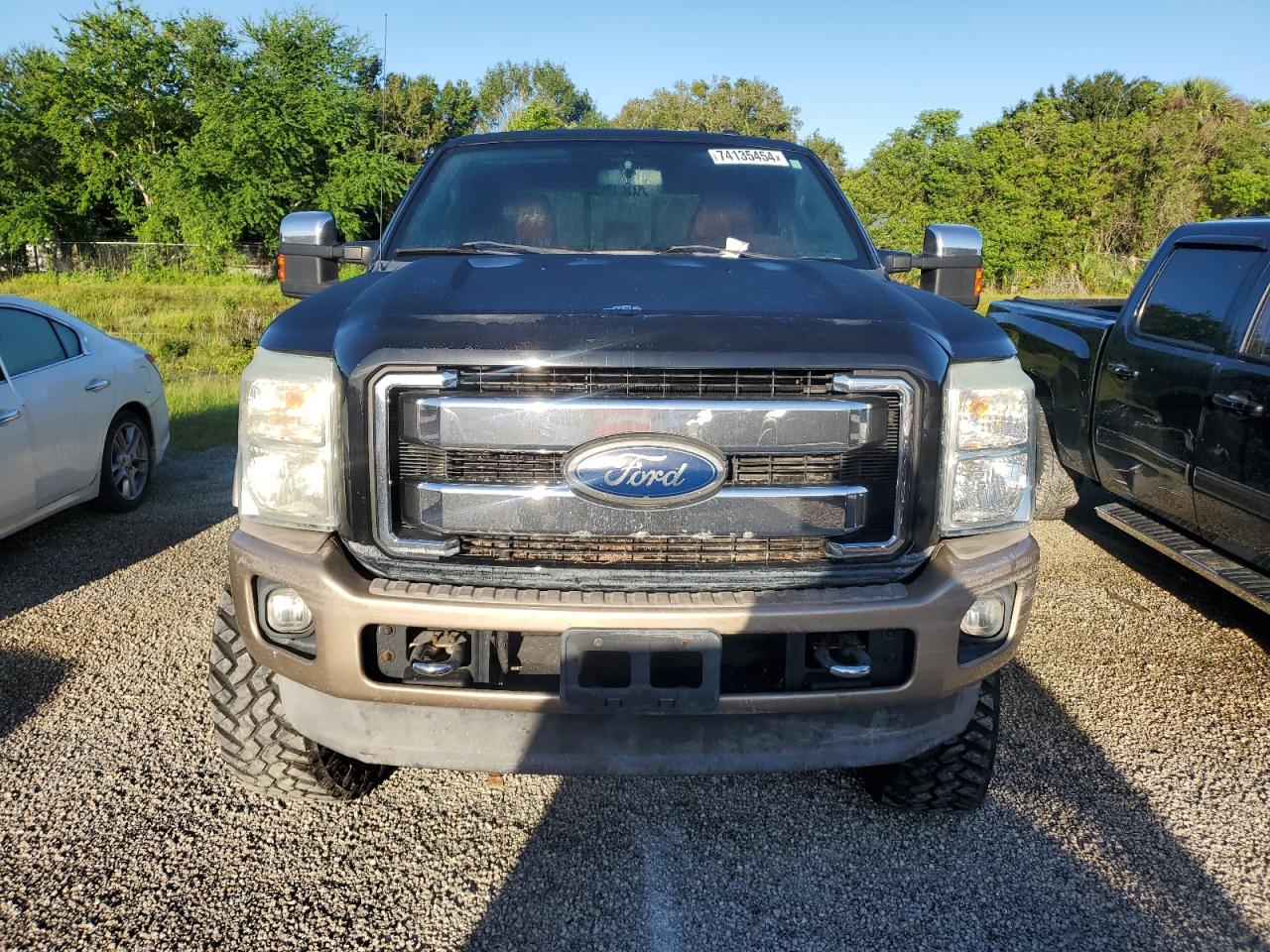 2011 Ford F250 - Image 5