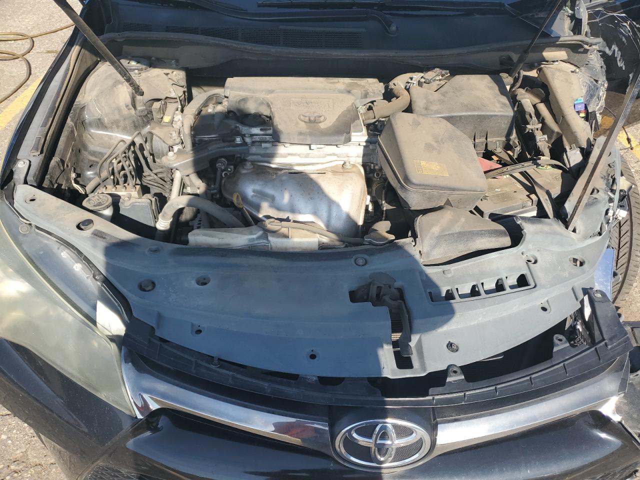 2015 Toyota Camry - Image 11