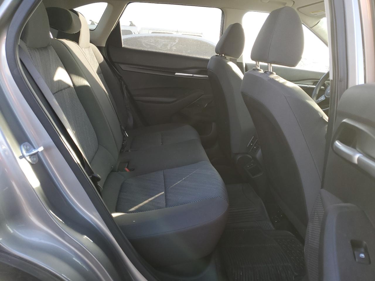 2024 Kia Seltos - Image 11