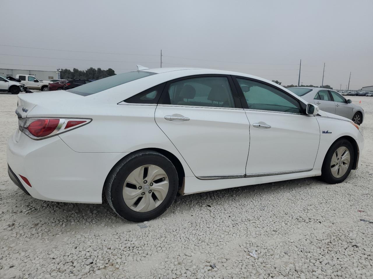 2015 Hyundai Sonata - Image 3