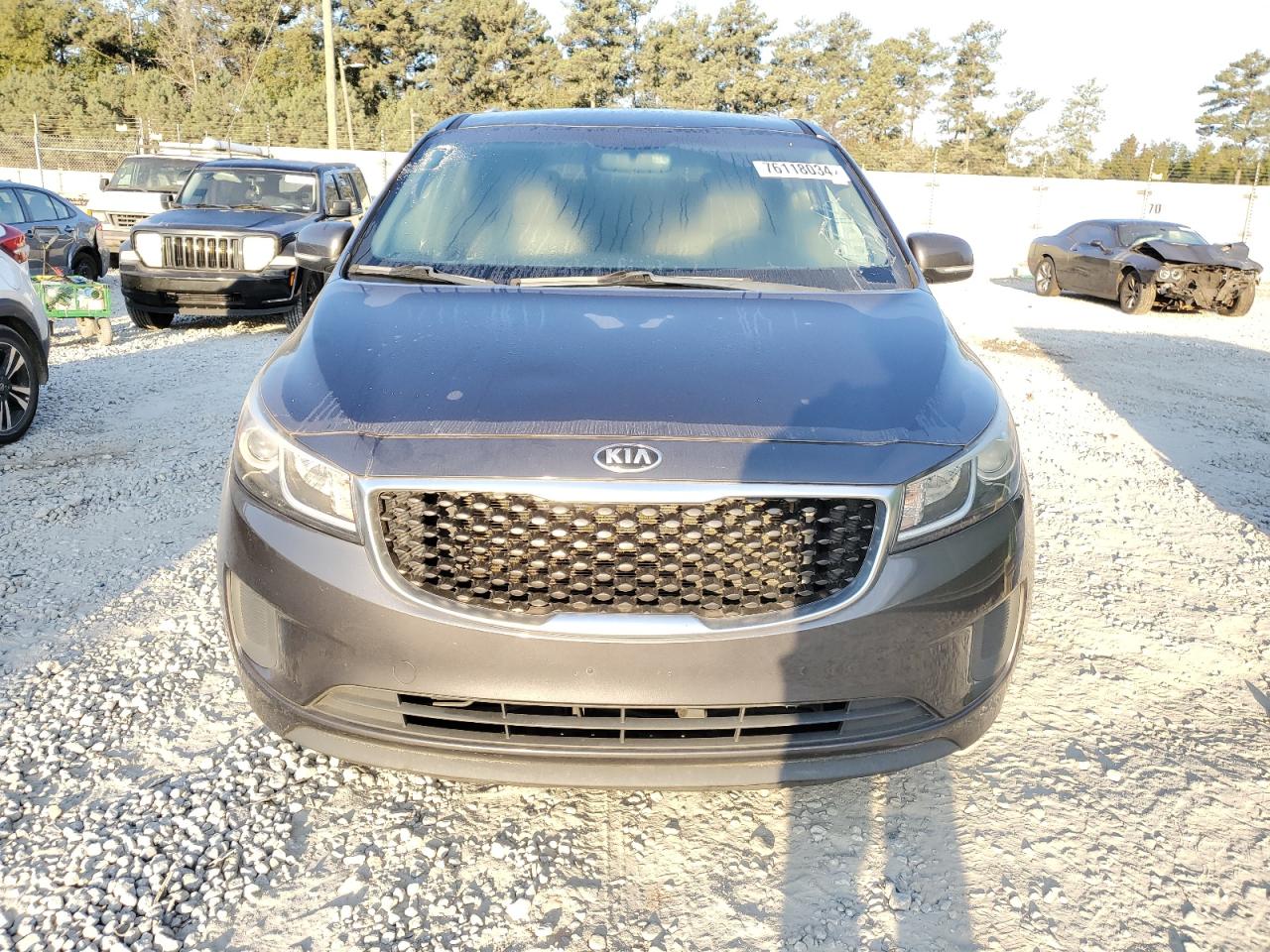 2015 Kia Sedona - Image 5