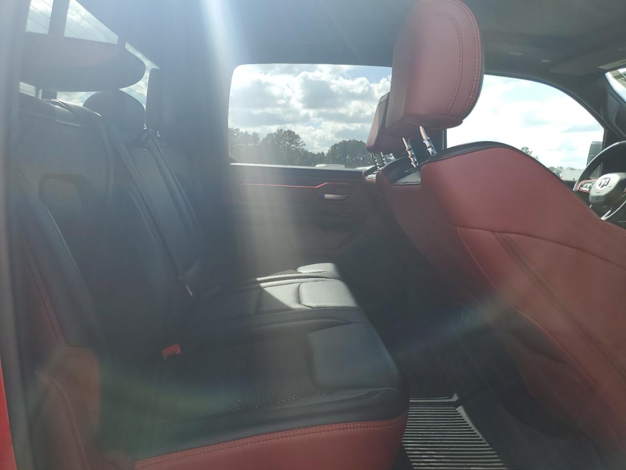 2019 RAM 1500 - Image 10