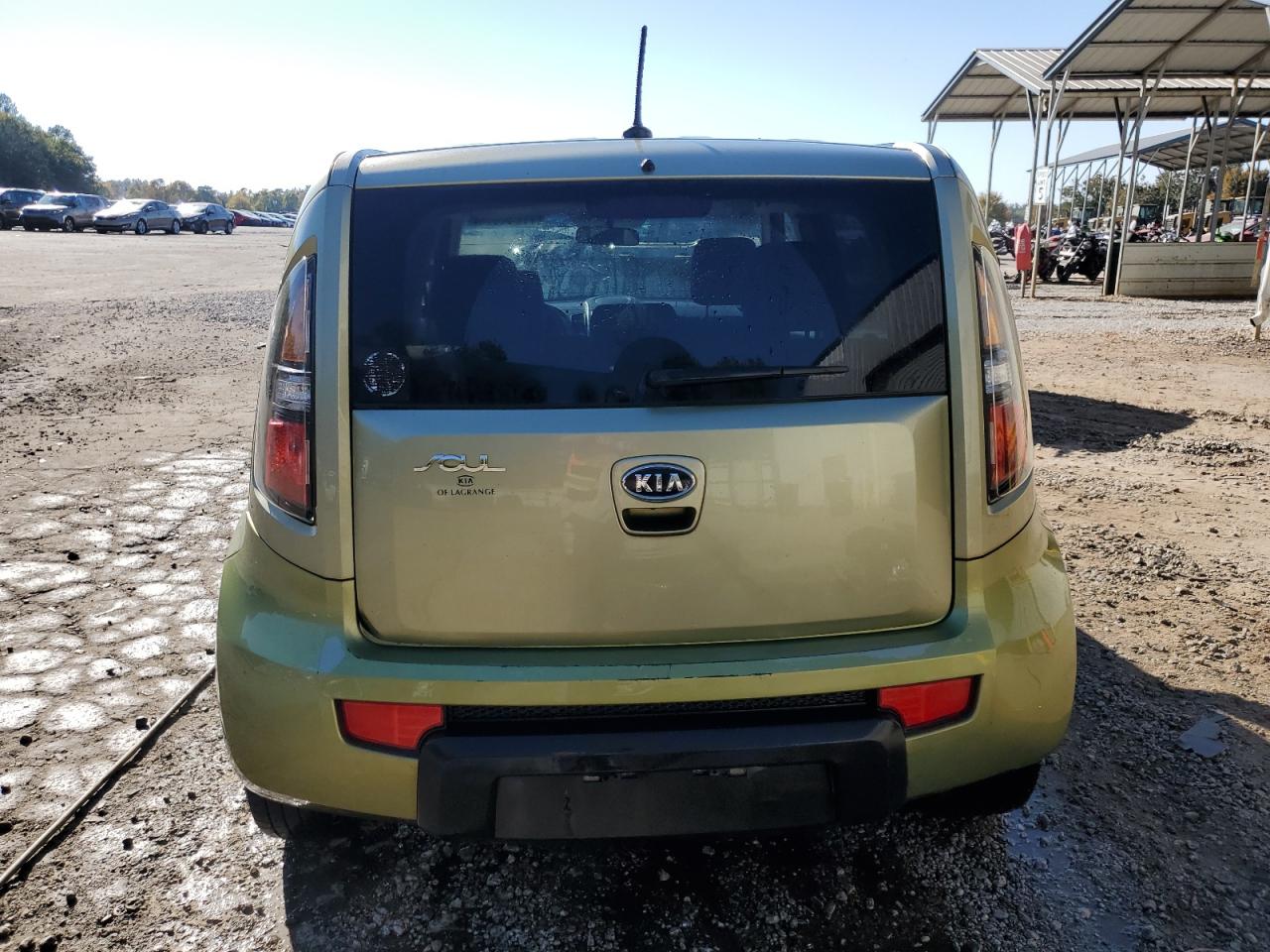 2011 Kia Soul + VIN: KNDJT2A2XB7245583 Lot: 77254674