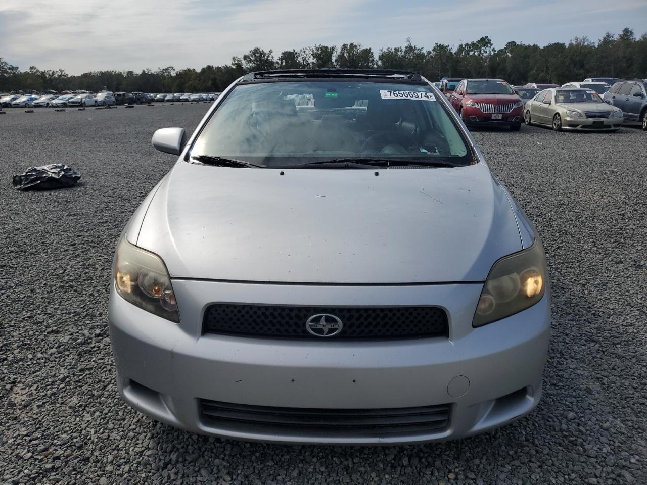2009 Scion tC - Image 5