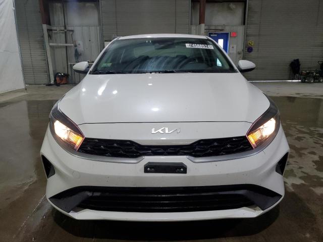 3KPF24AD6RE778787 Kia Forte LX 5