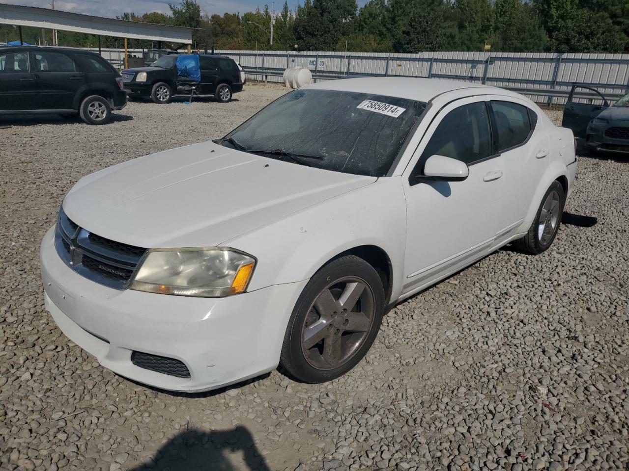2011 Dodge Avenger - Image 1