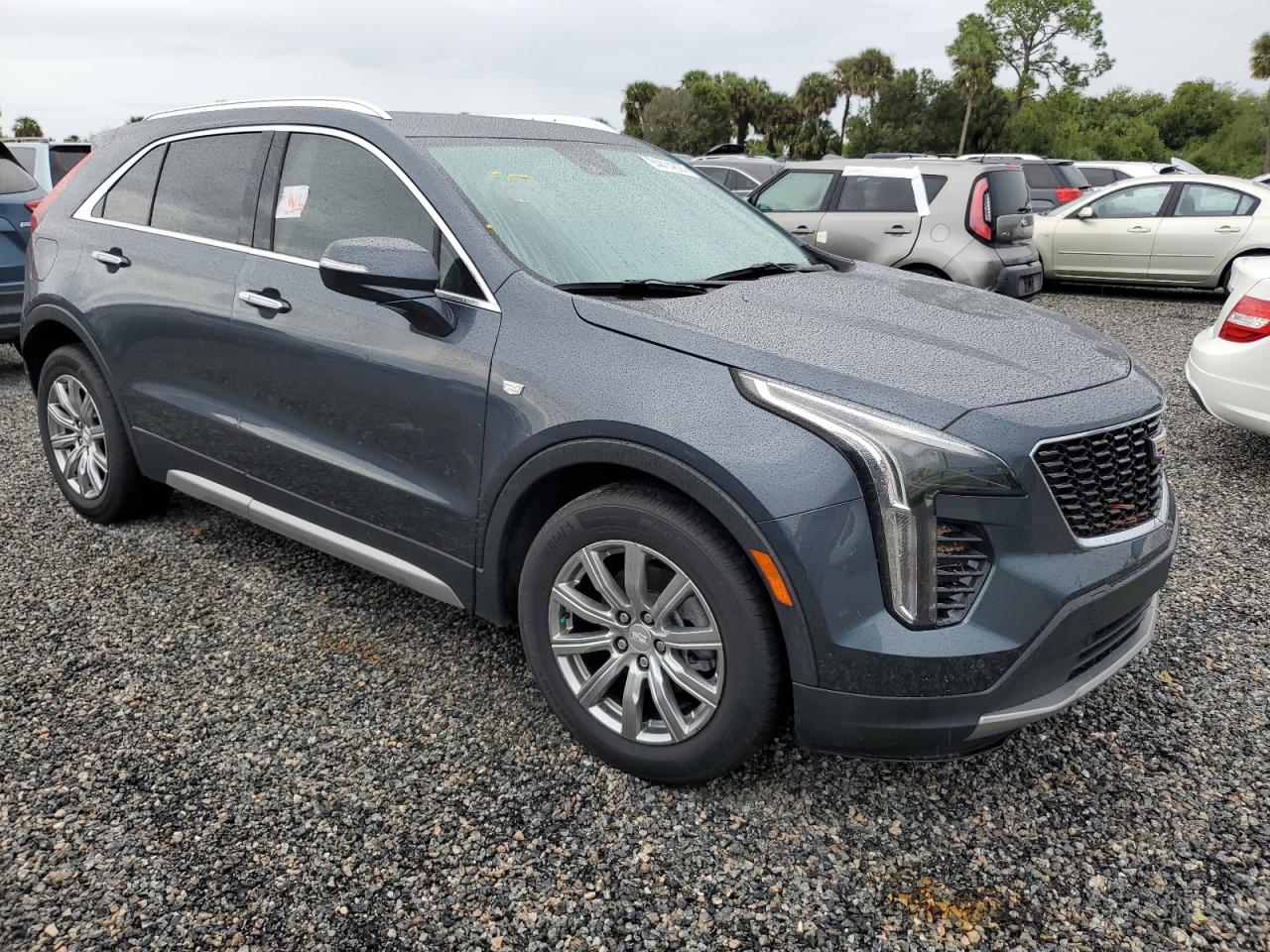 2021 Cadillac XT4 - Image 4
