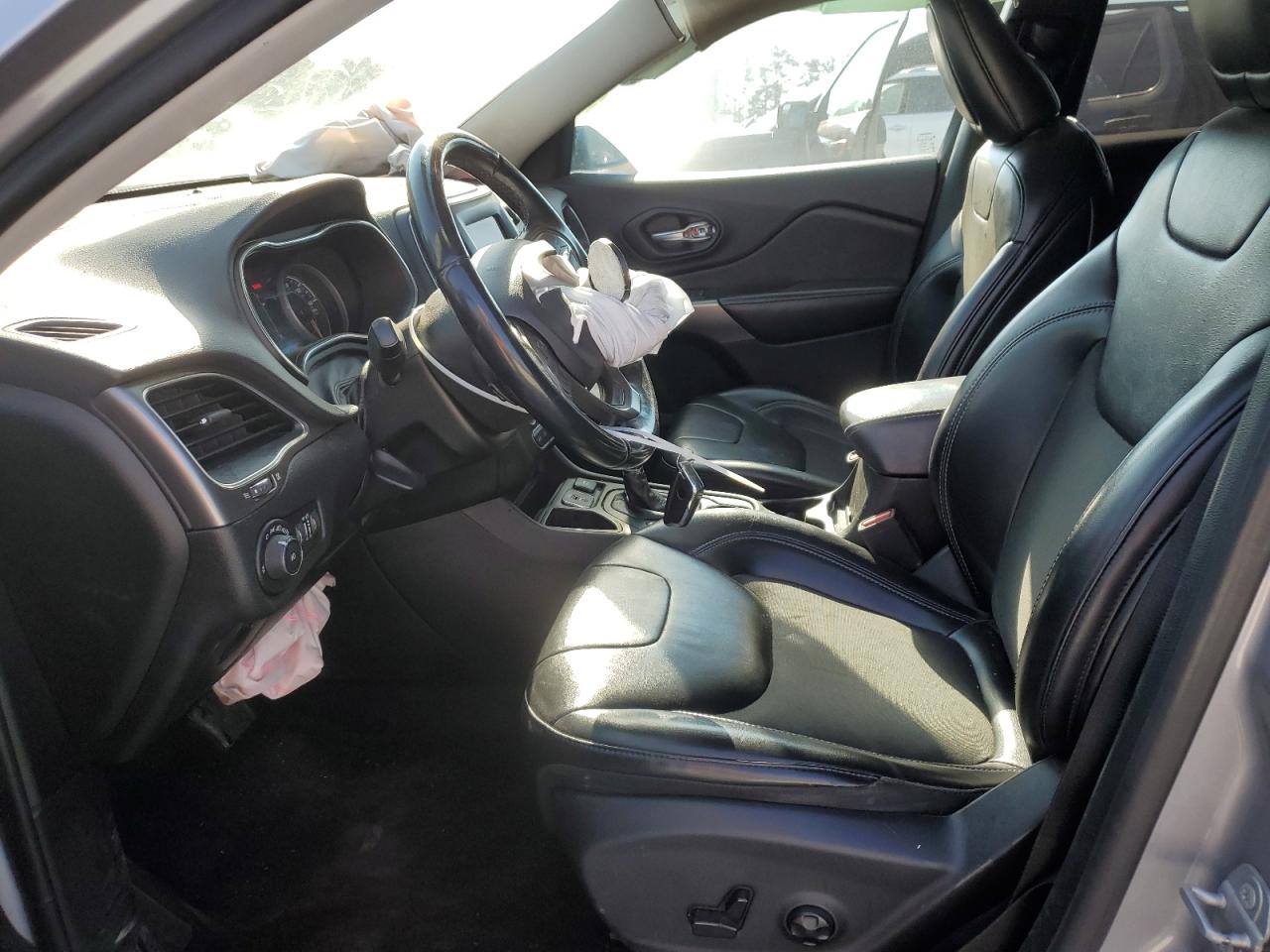 2019 Jeep Grand Cherokee - Image 7