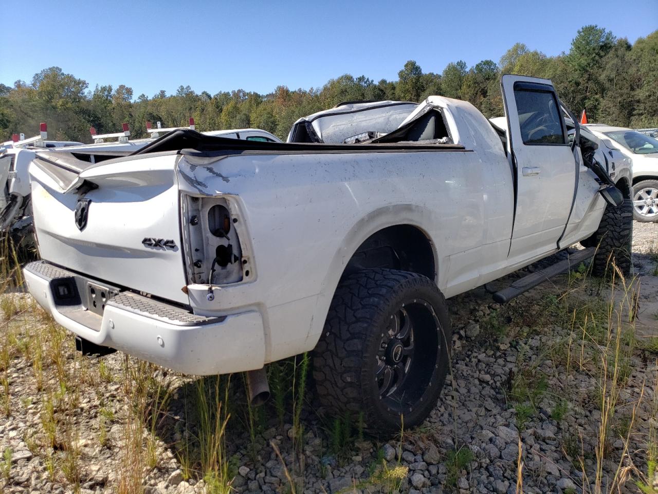 2017 RAM 2500 - Image 3