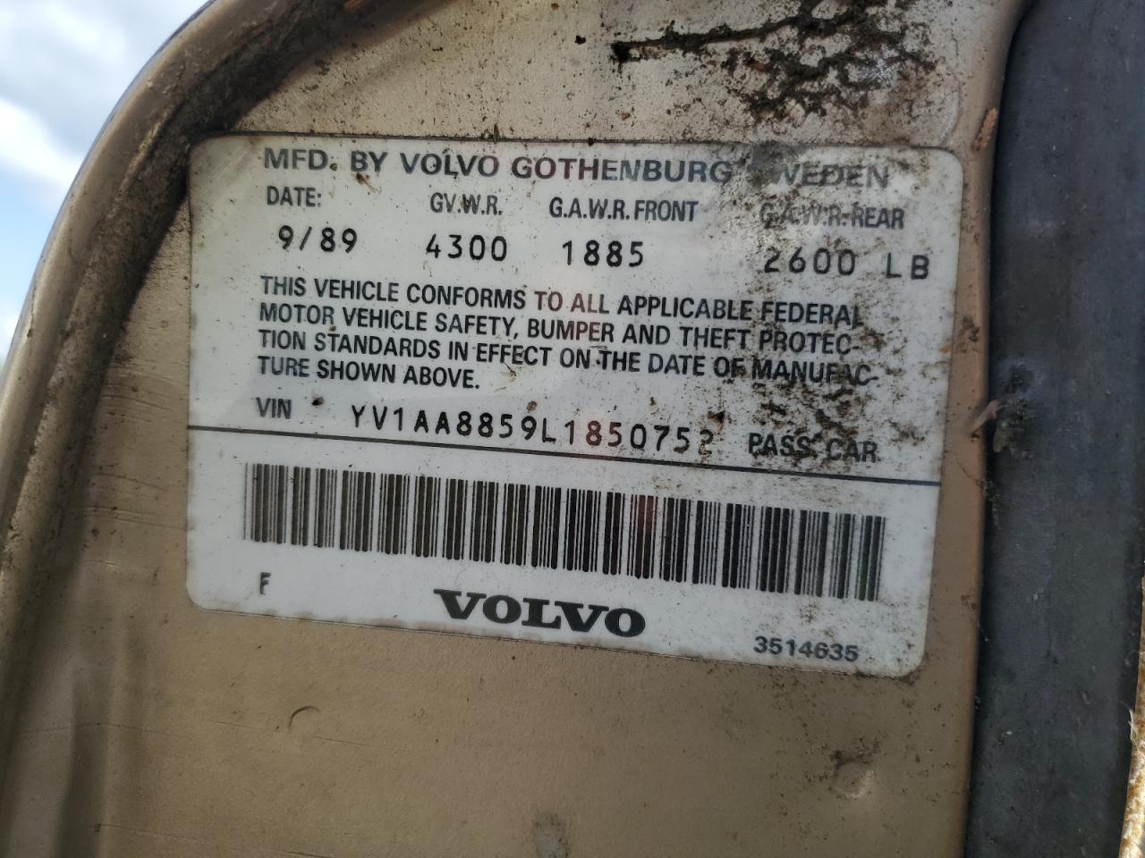 YV1AA8859L1850752 1990 Volvo 240 Base