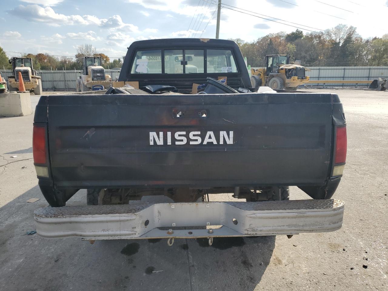 1N6ND01Y7FC363687 1985 Nissan 720 Short Bed