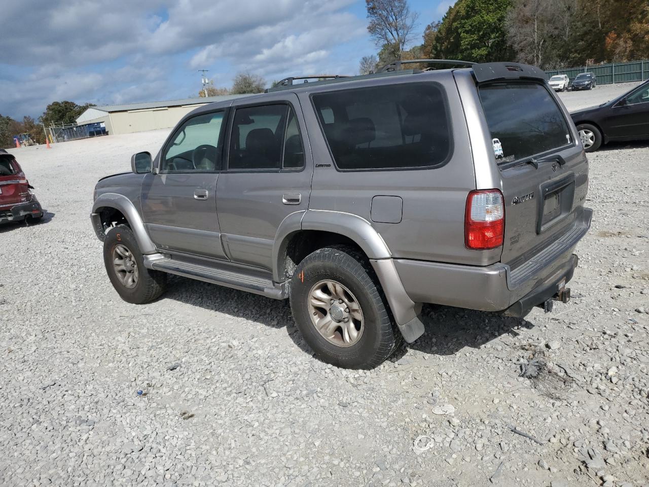 2001 Toyota 4Runner - Image 2
