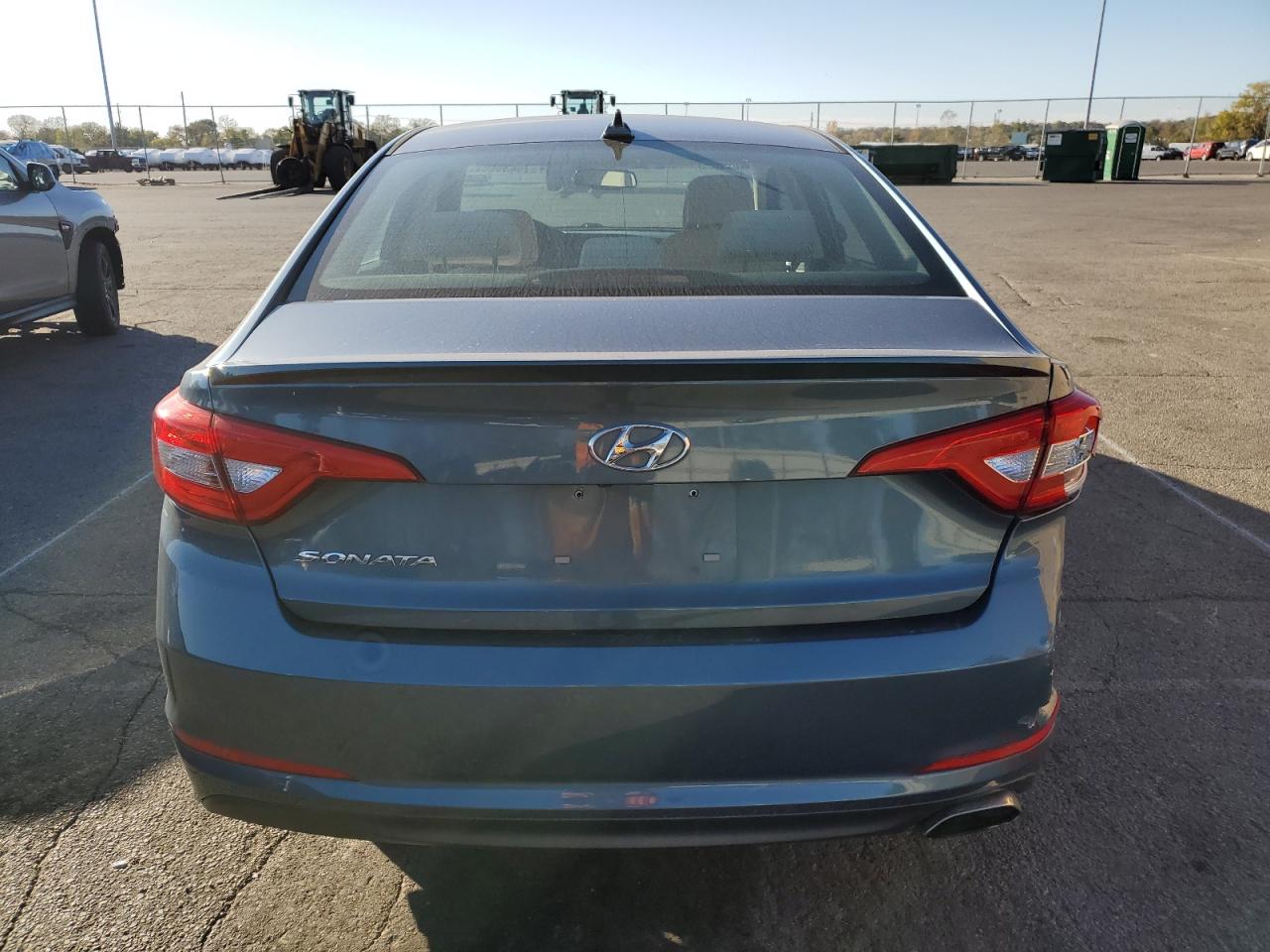 5NPE24AF3GH338564 2016 Hyundai Sonata Se