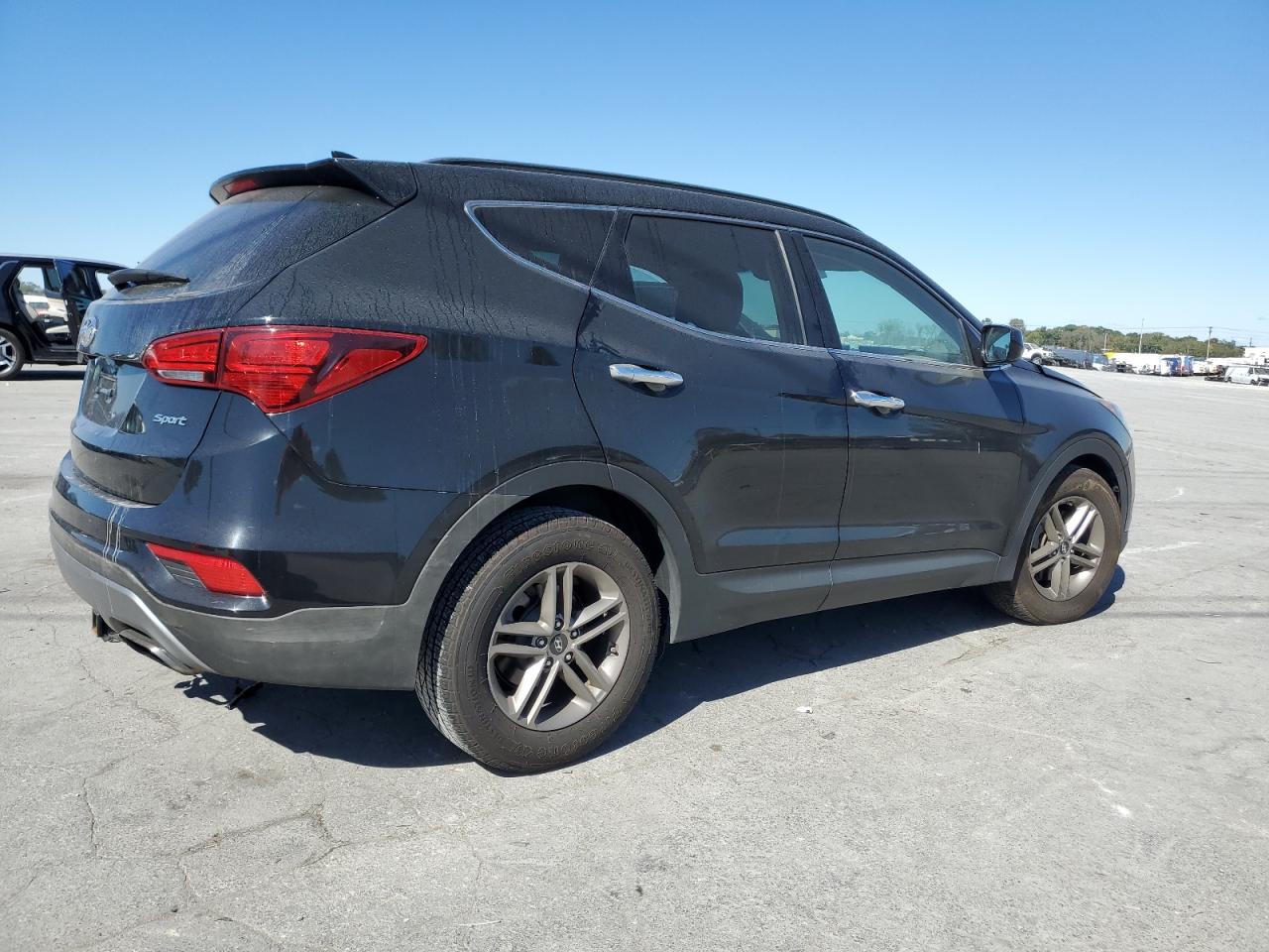 2017 Hyundai Santa Fe - Image 3