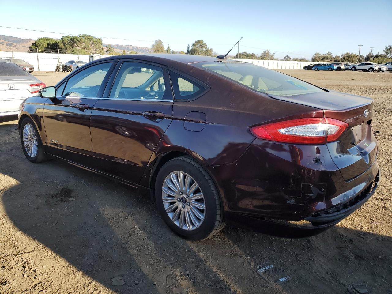 VIN 3FA6P0LU7DR365369 2013 FORD FUSION no.2