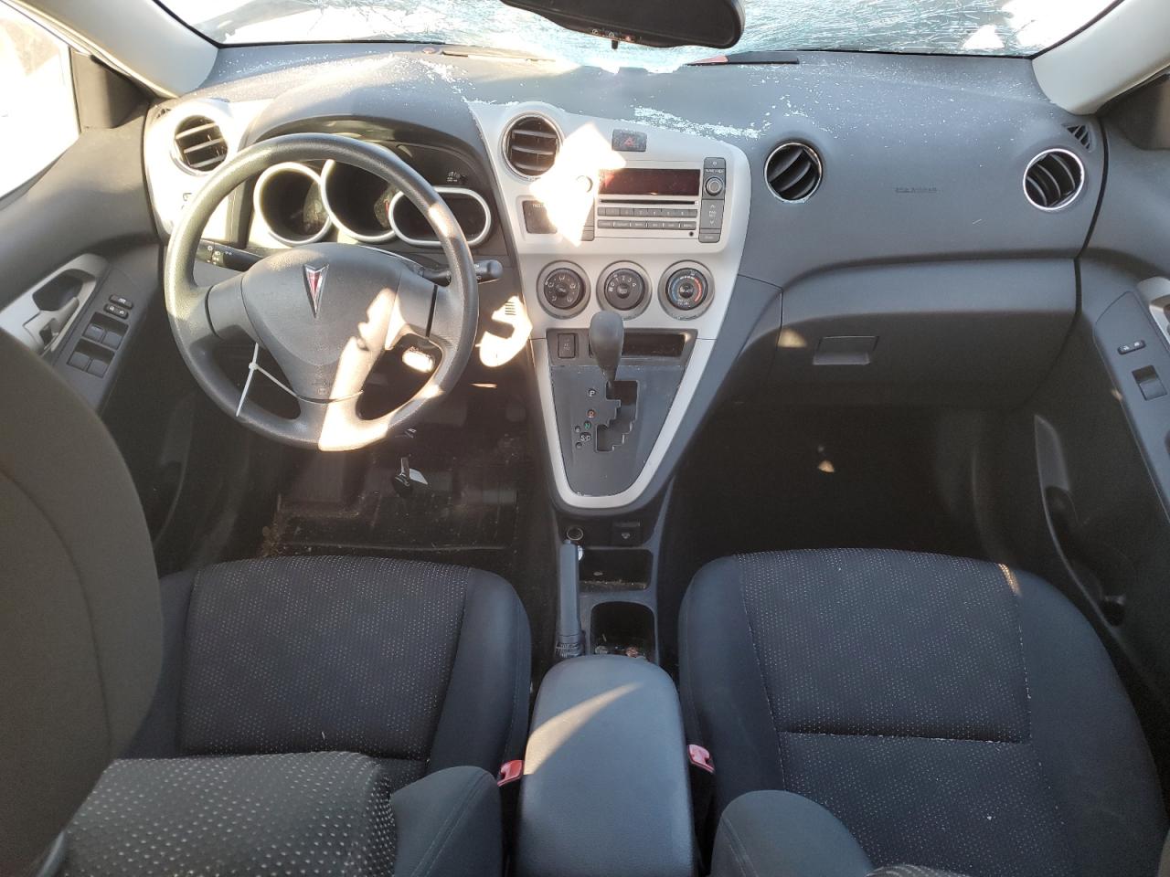 2009 Pontiac Vibe - Image 8