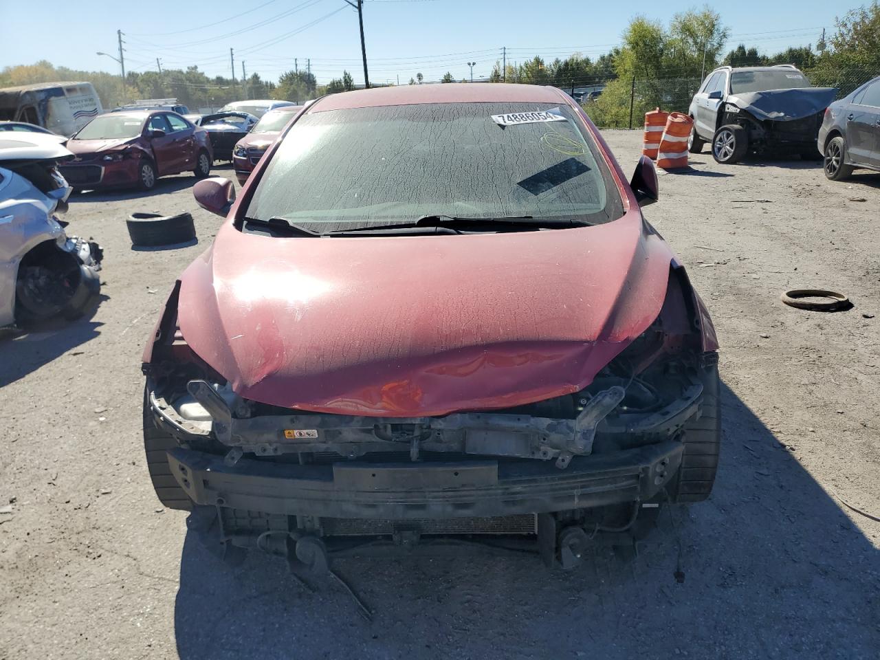 2015 Hyundai Elantra - Image 5