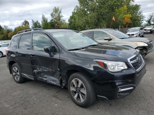  SUBARU FORESTER 2018 Чорний