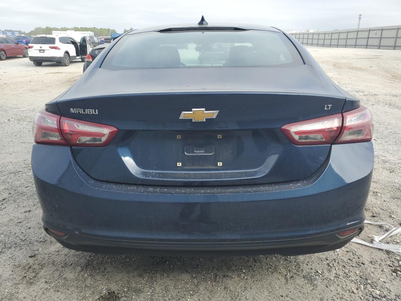 2021 Chevrolet Malibu - Image 6