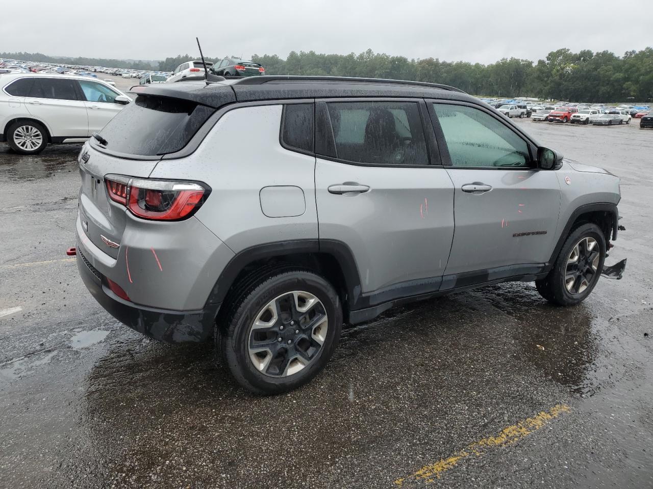 2017 Jeep Compass - Image 3