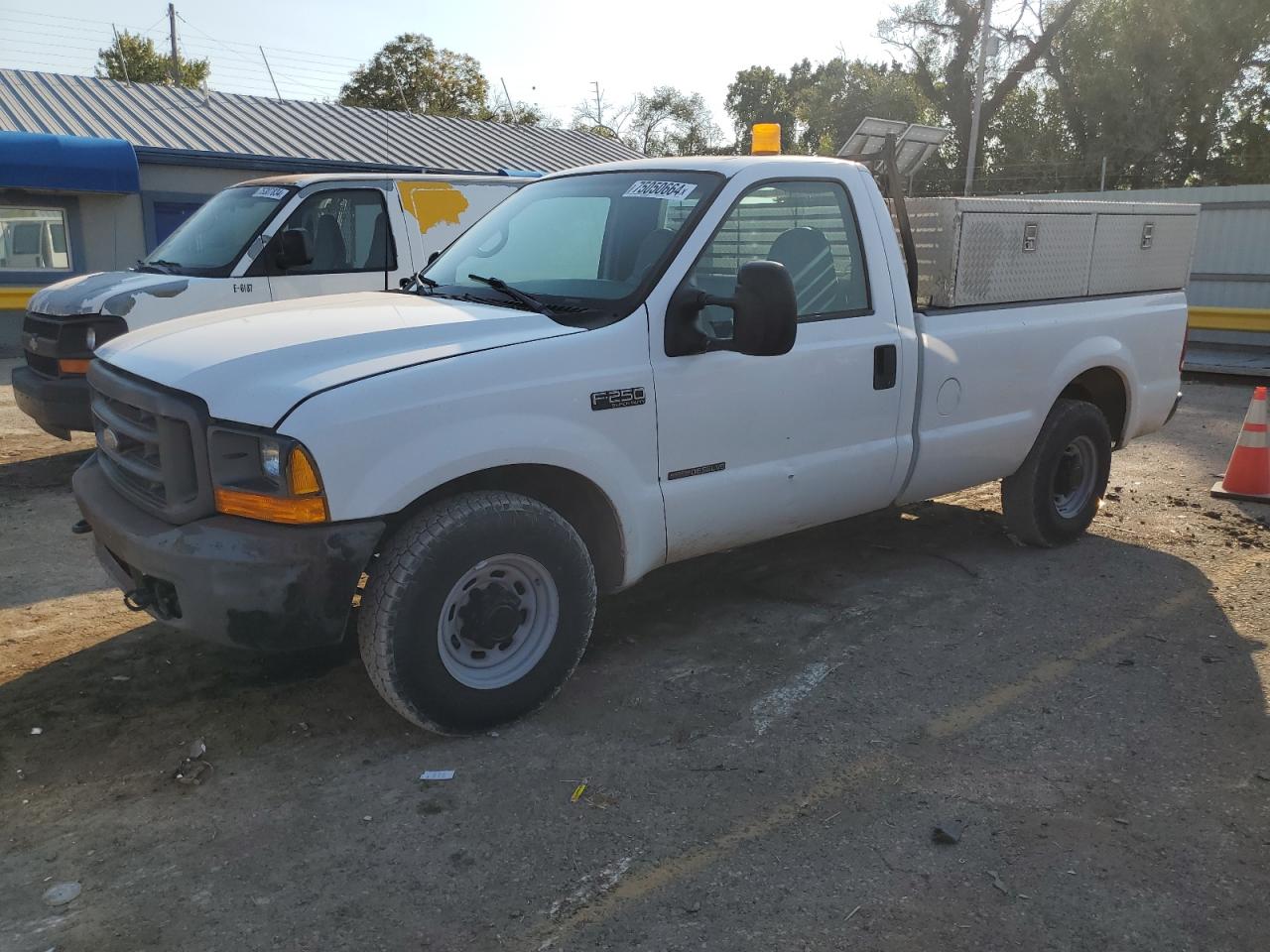 2000 Ford F250 Super Duty VIN: 1FTNF20F7YED68355 Lot: 75050664