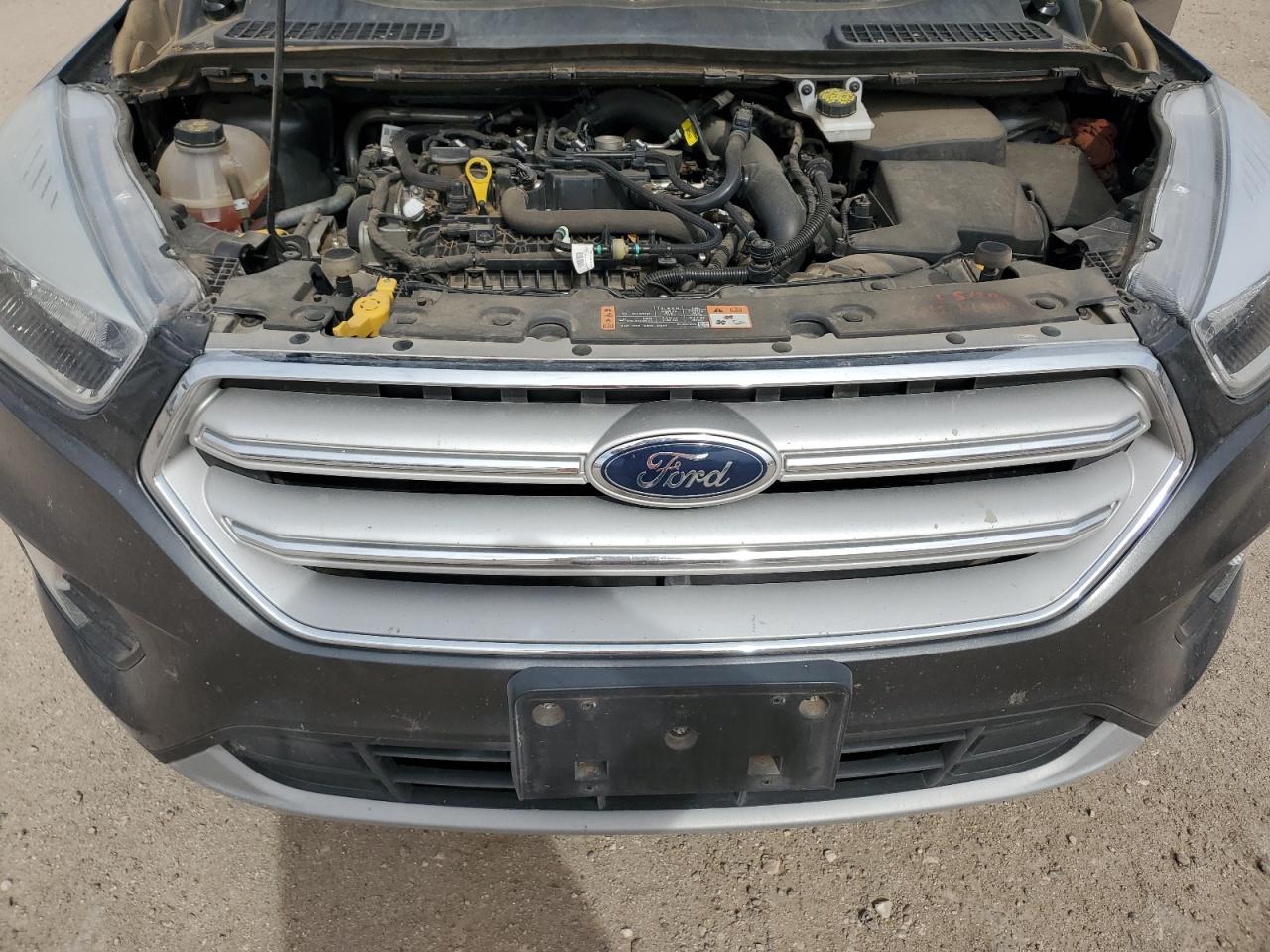 2019 Ford Escape - Image 13