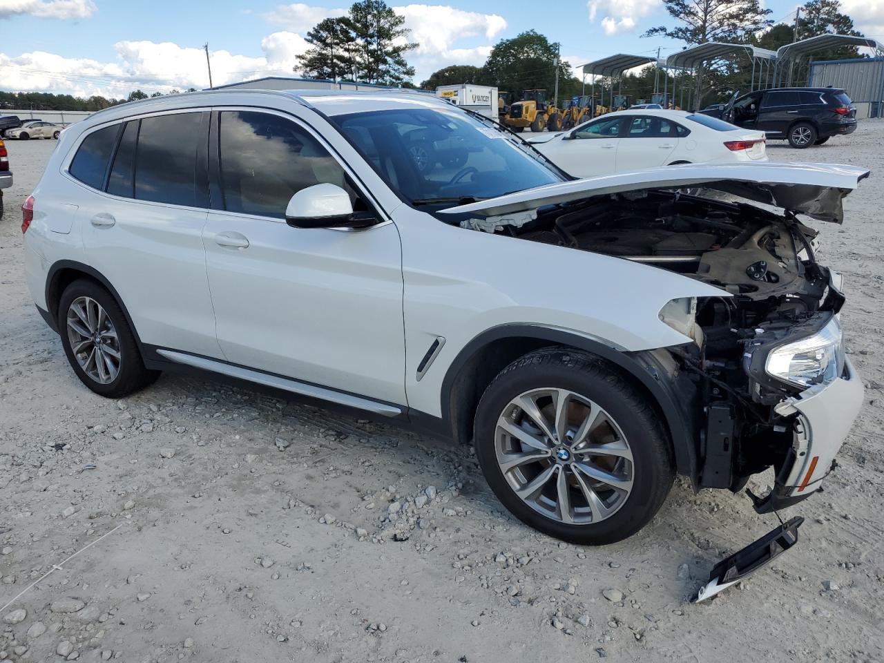 VIN 5UXTR7C56KLR52102 2019 BMW X3 no.4