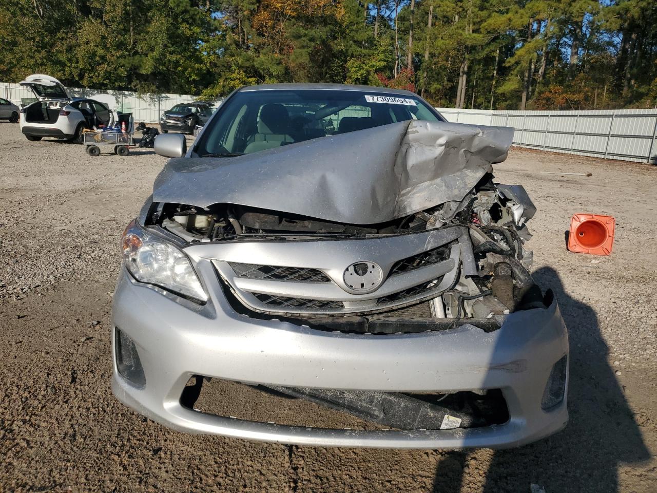 2012 Toyota Corolla - Image 5