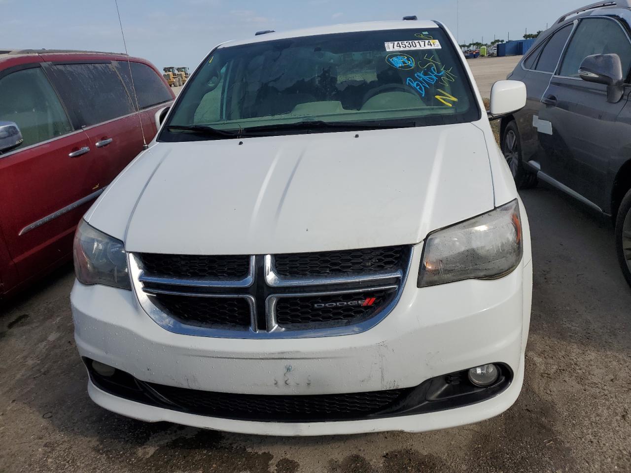 2017 Dodge Grand Caravan Sxt VIN: 2C4RDGCG4HR806714 Lot: 74530174