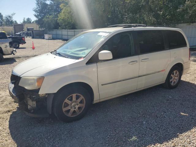 2010 Chrysler Town & Country Touring