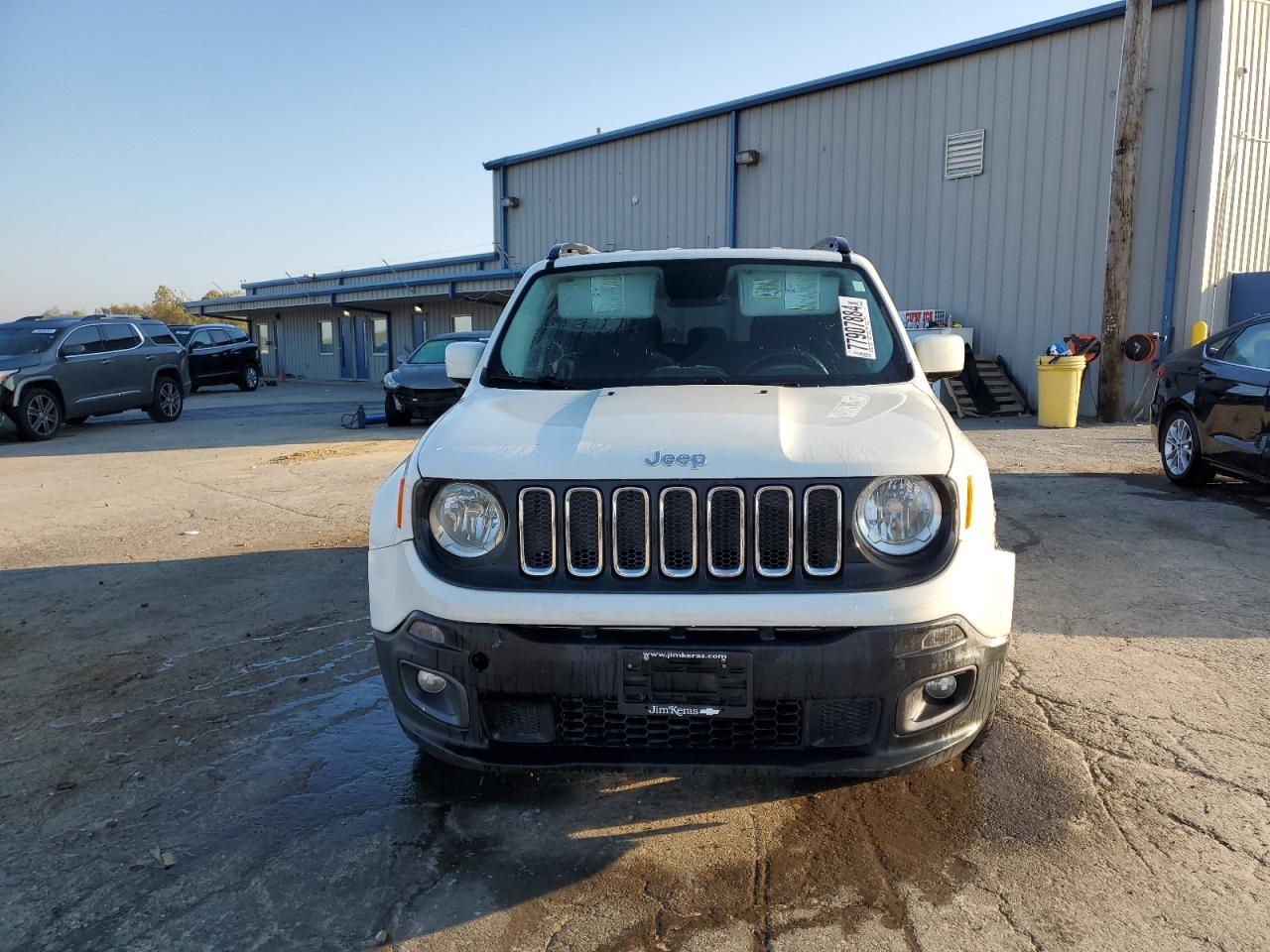 2016 Jeep Renegade - Image 5