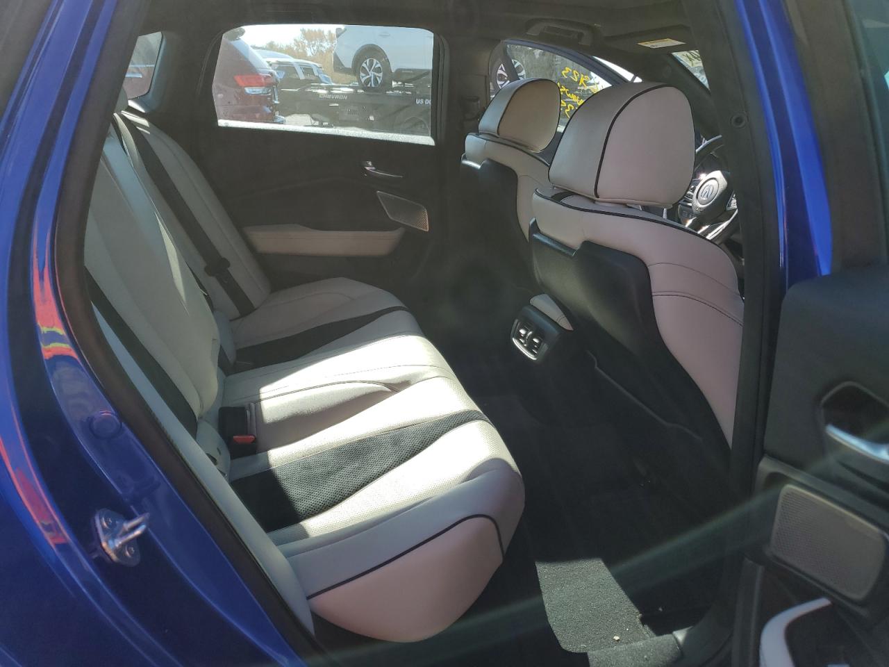 2023 Acura TLX - Image 10