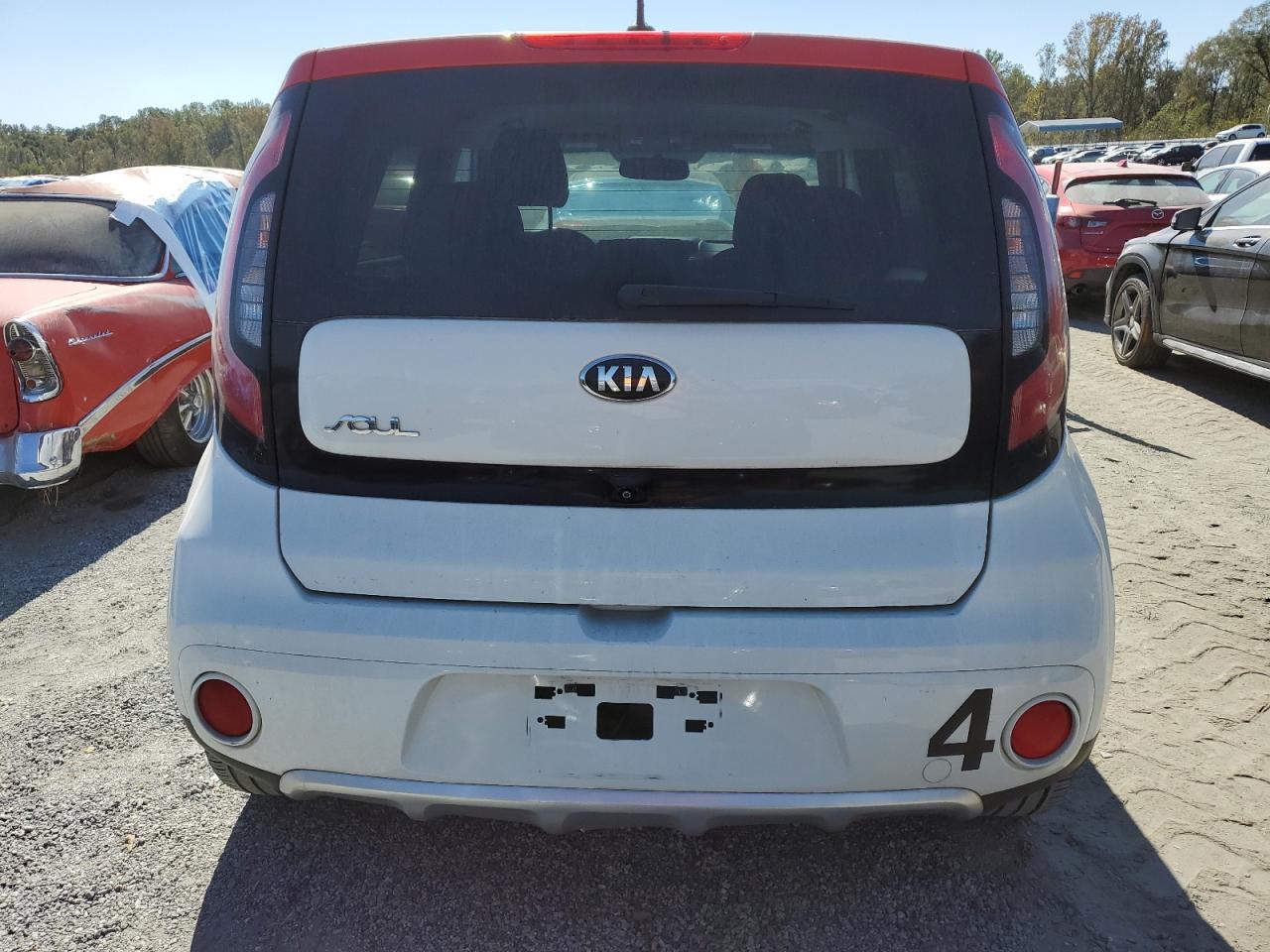 KNDJP3A50H7467725 2017 Kia Soul +