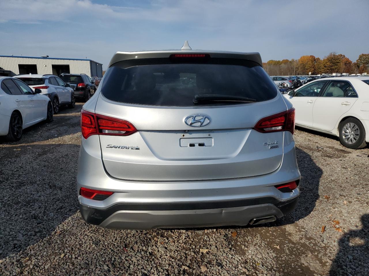 2017 Hyundai Santa Fe - Image 6