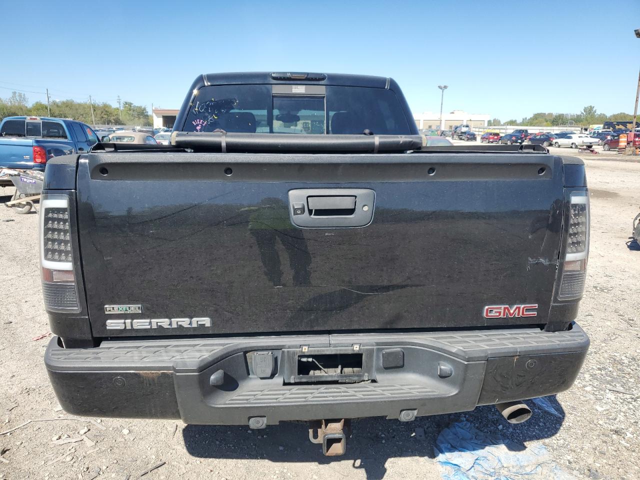 3GTRKXE2XAG104996 2010 GMC Sierra K1500 Denali