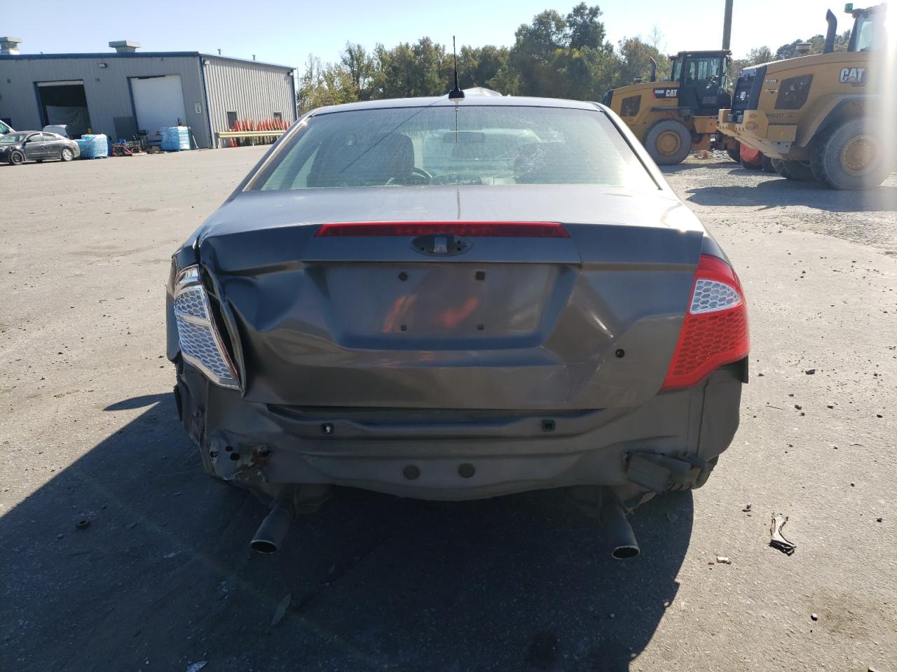 2011 Ford Fusion Se VIN: 3FAHP0HG0BR242635 Lot: 76017324