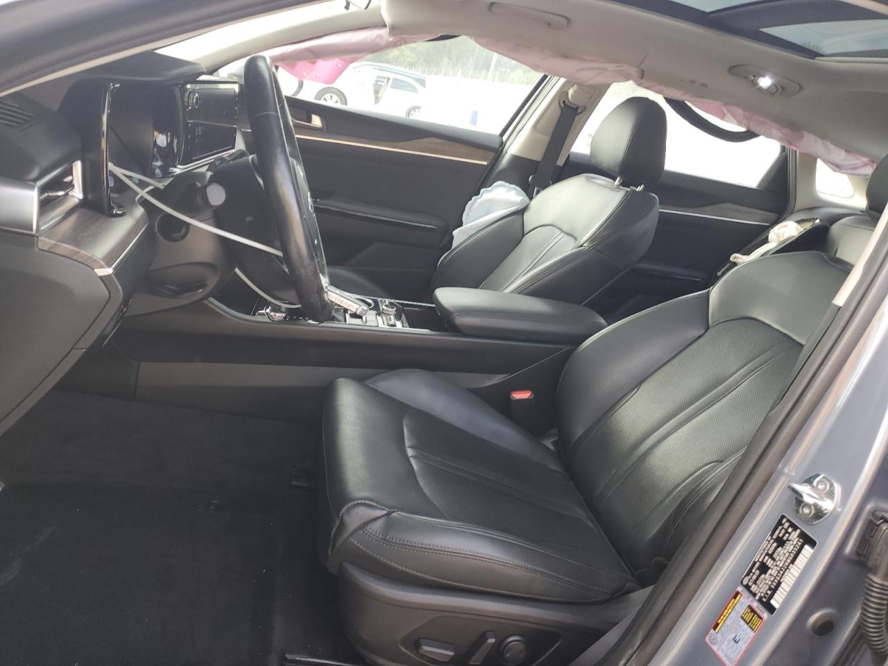 2021 Kia K5 - Image 7
