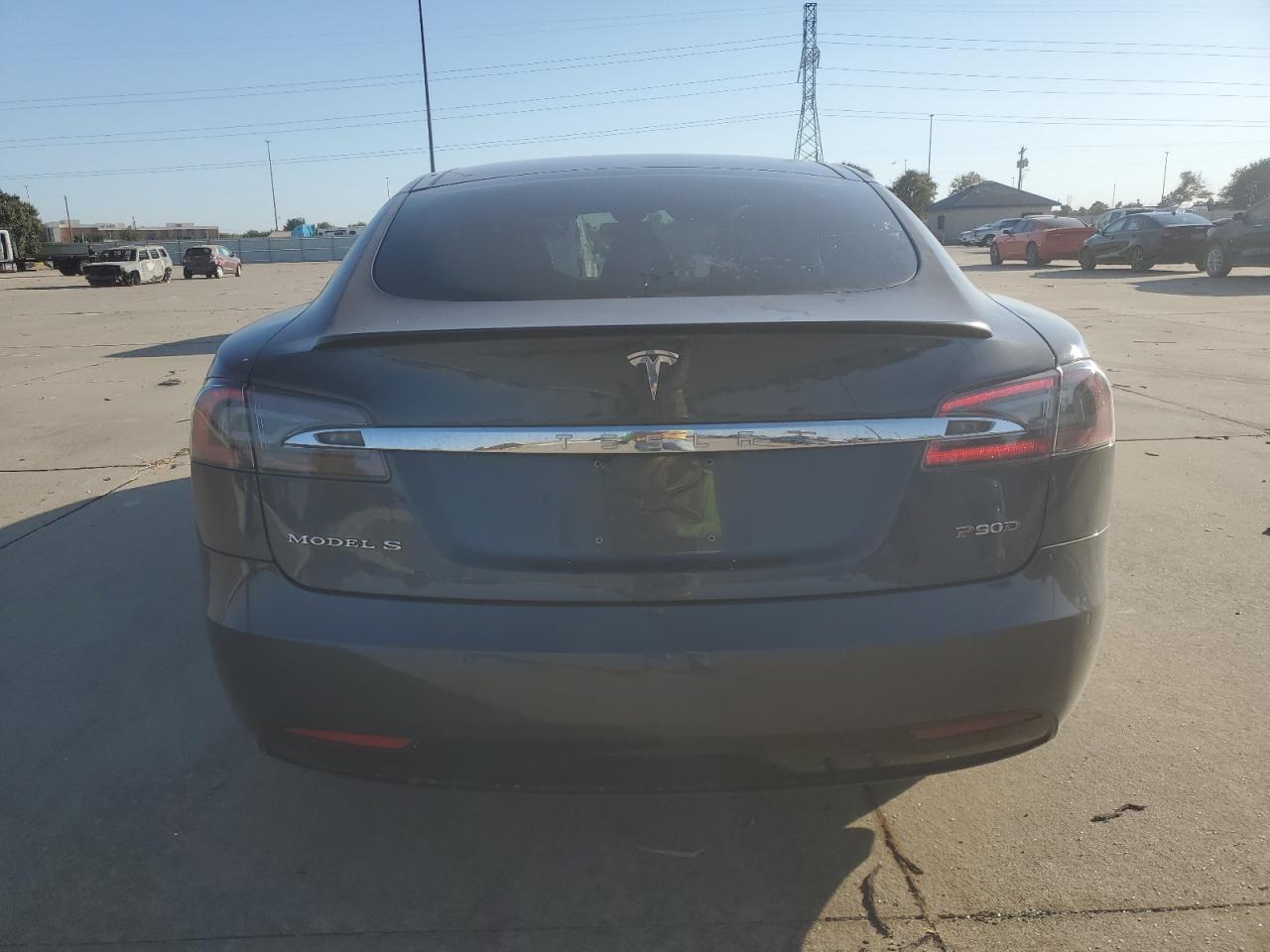 5YJSA1E43GF142765 2016 Tesla Model S