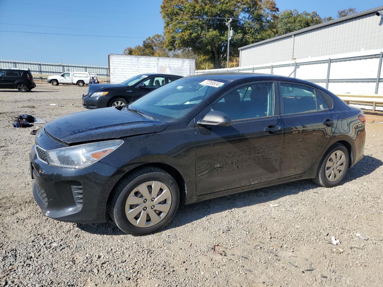 VIN 3KPA24AB9JE060082 2018 KIA RIO no.1