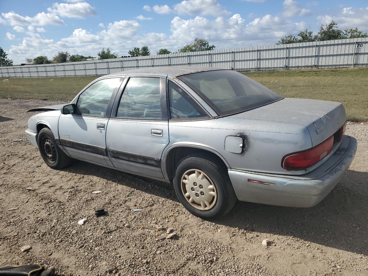1995 Buick Regal - Image 2