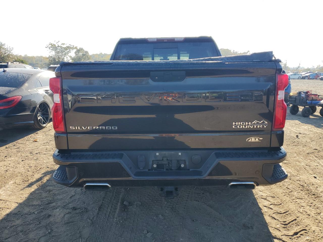 2019 Chevrolet Silverado - Image 6