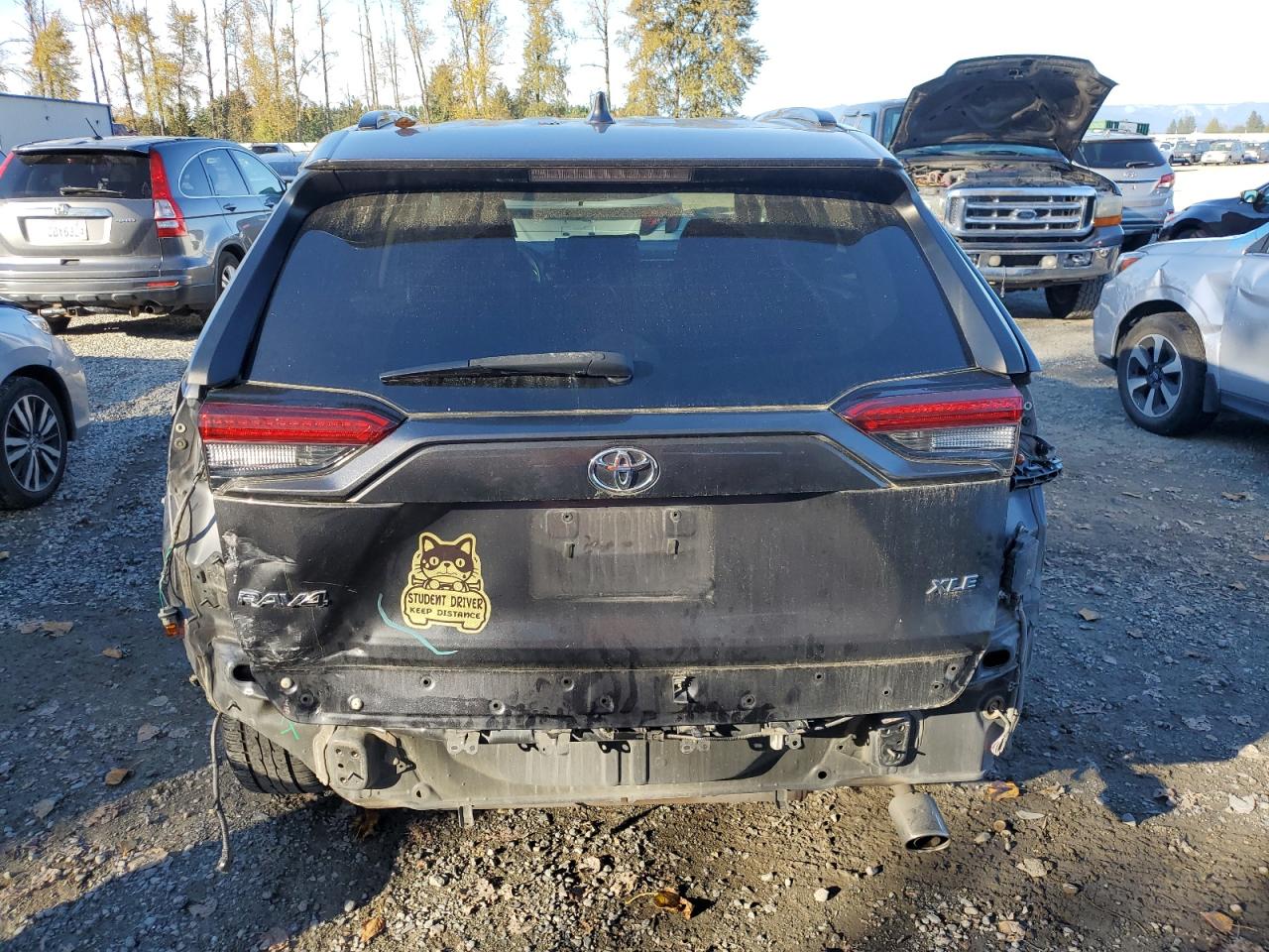 2T3W1RFV7LC053486 2020 Toyota Rav4 Xle