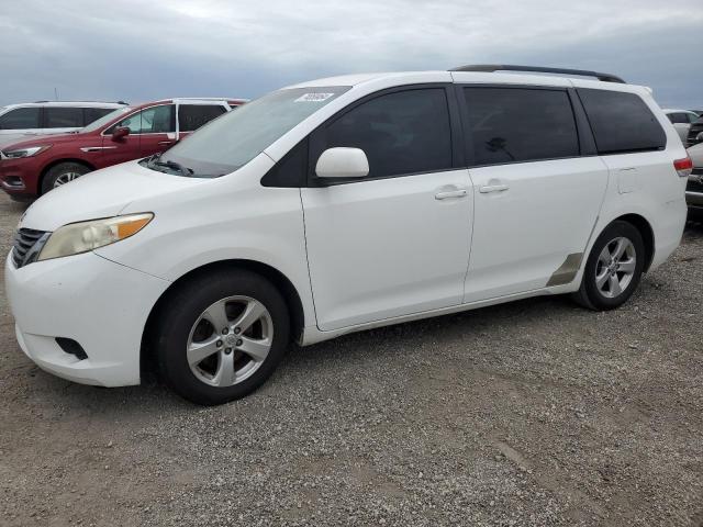 2013 Toyota Sienna Le