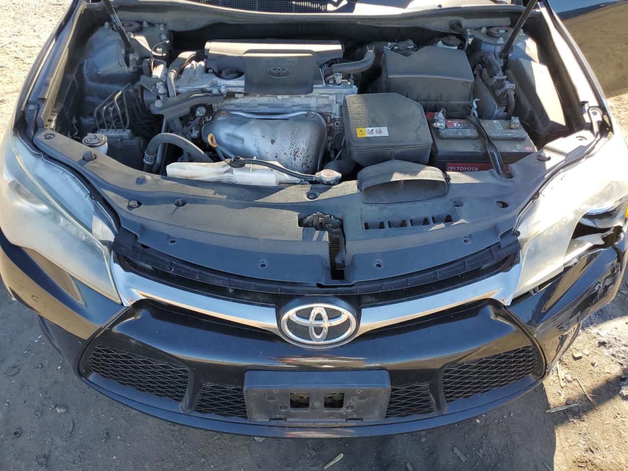 4T1BF1FK0HU332963 2017 Toyota Camry Le