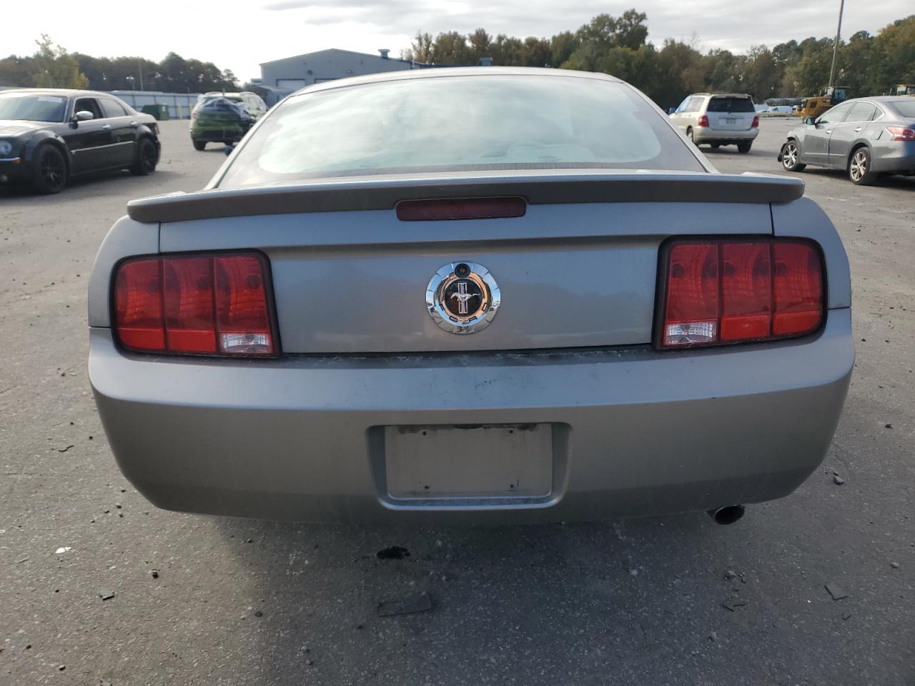 2009 Ford Mustang - Image 6