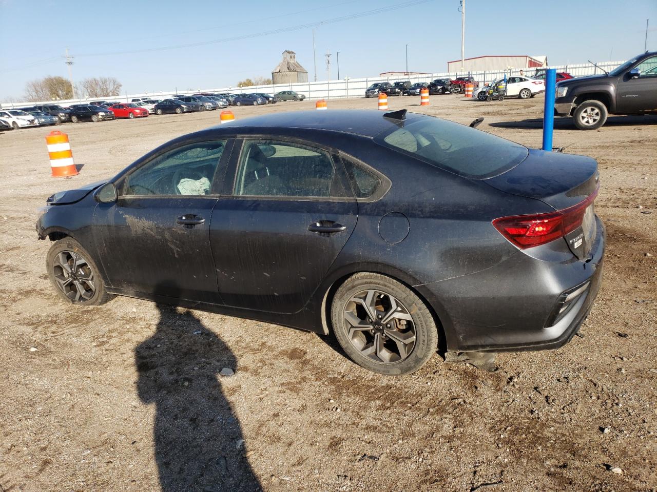 2021 Kia Forte - Image 2