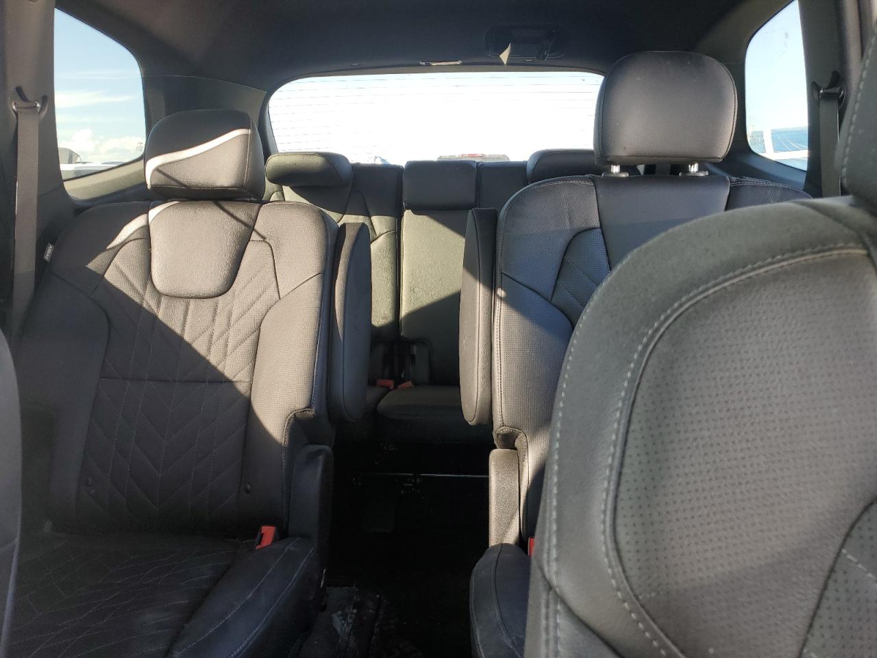 2024 Kia Telluride - Image 10