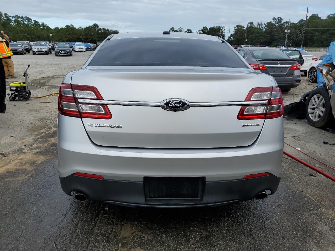 2016 Ford Taurus Se VIN: 1FAHP2D86GG132147 Lot: 73361374