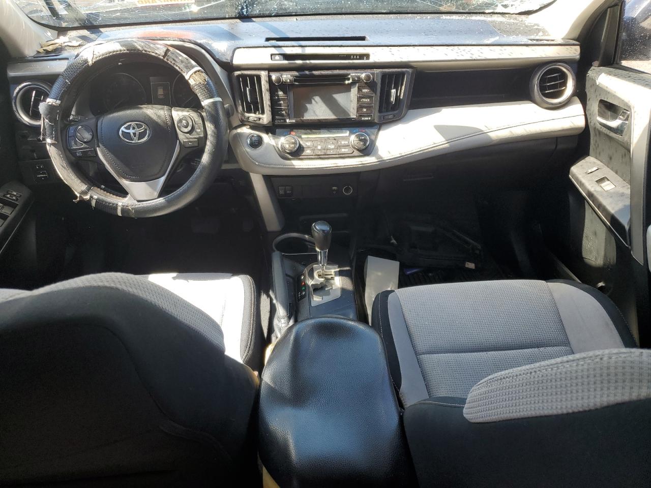 2017 Toyota Rav4 Xle VIN: 2T3WFREV2HW392147 Lot: 76687734