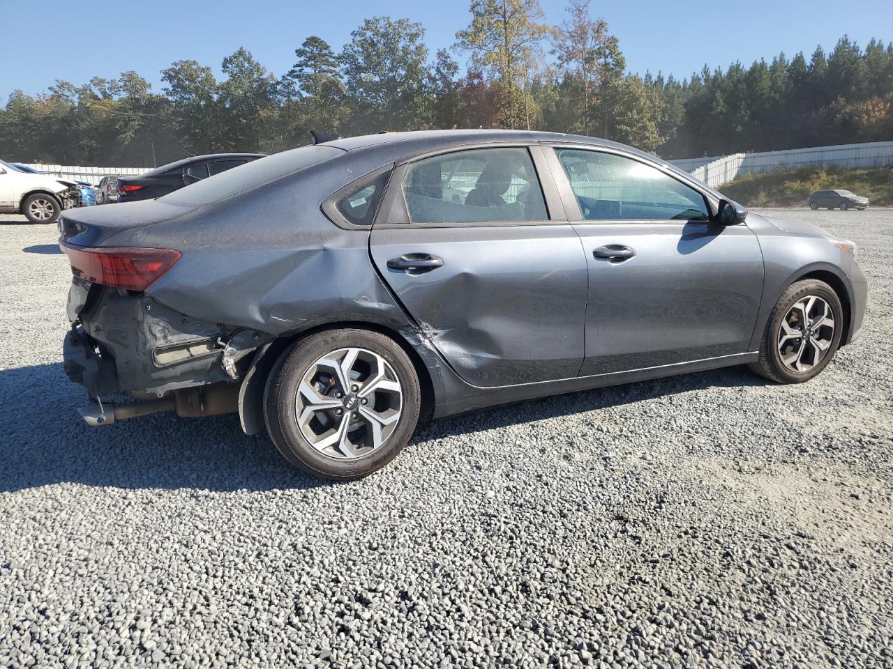 2020 Kia Forte - Image 3